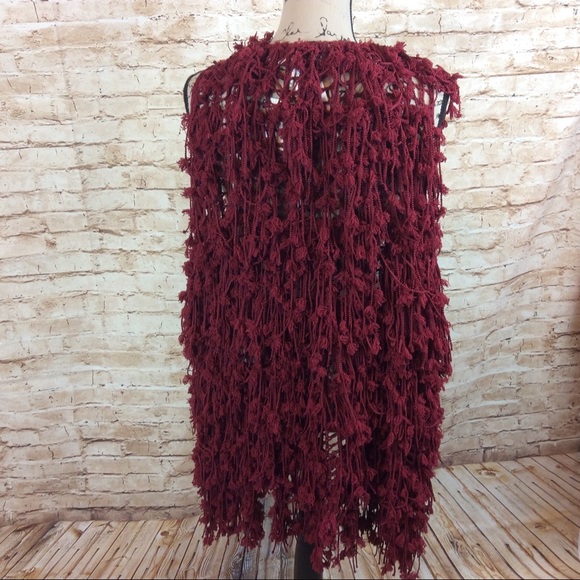 New Blu Pepper Shaggy Fringe Pom Long Vest Large - Picture 5 of 7